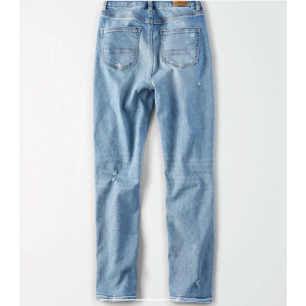 American Eagle | mom stretch ripped curvy jeans - Picture 4 of 6